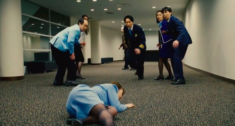 放送局占拠　化け猫　庭瀬美月